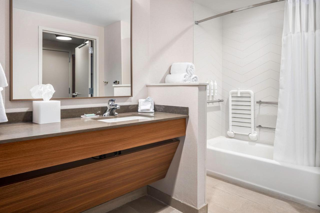 Fairfield By Marriott Inn & Suites Kansas City North, Gladstone Exterior foto