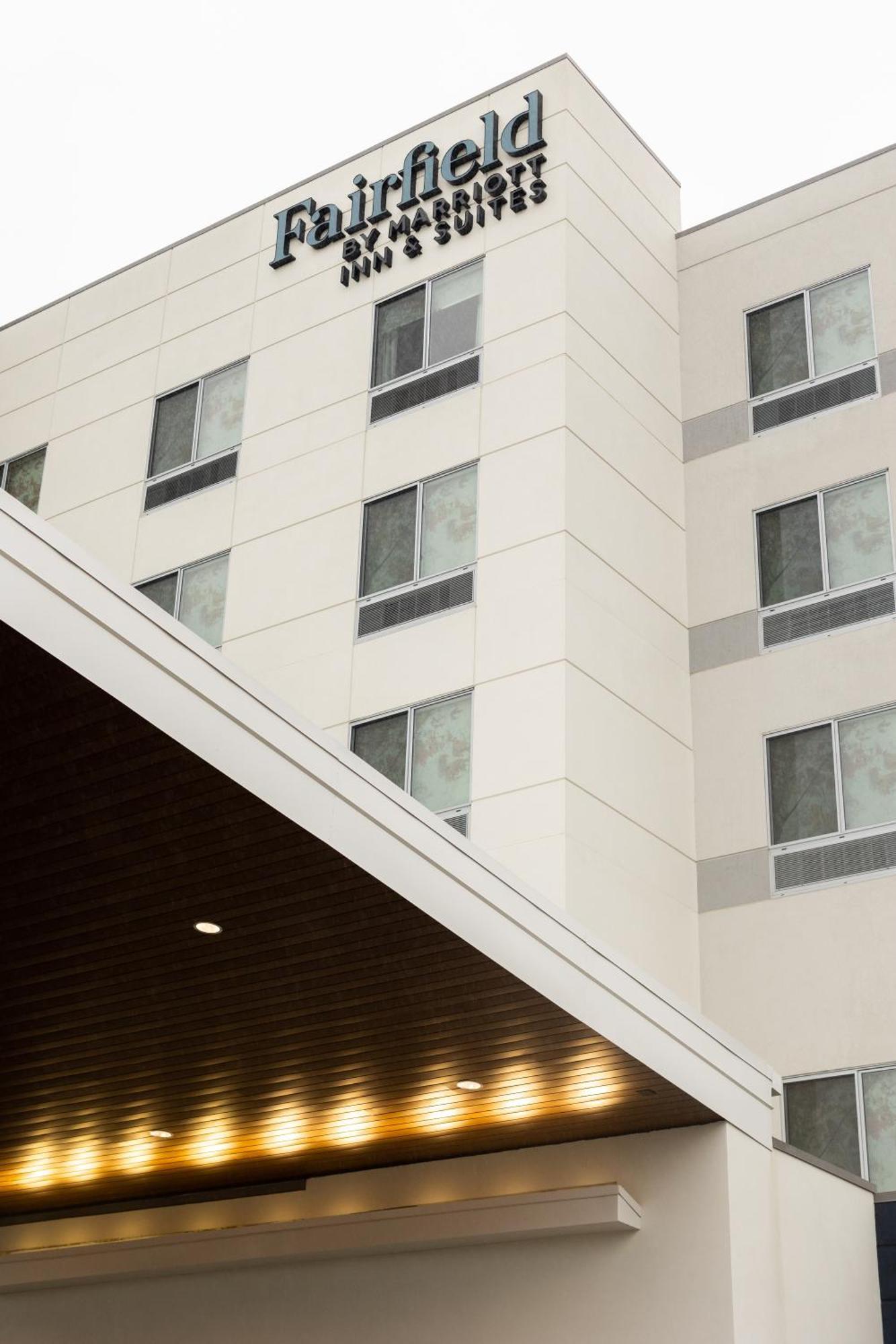 Fairfield By Marriott Inn & Suites Kansas City North, Gladstone Exterior foto